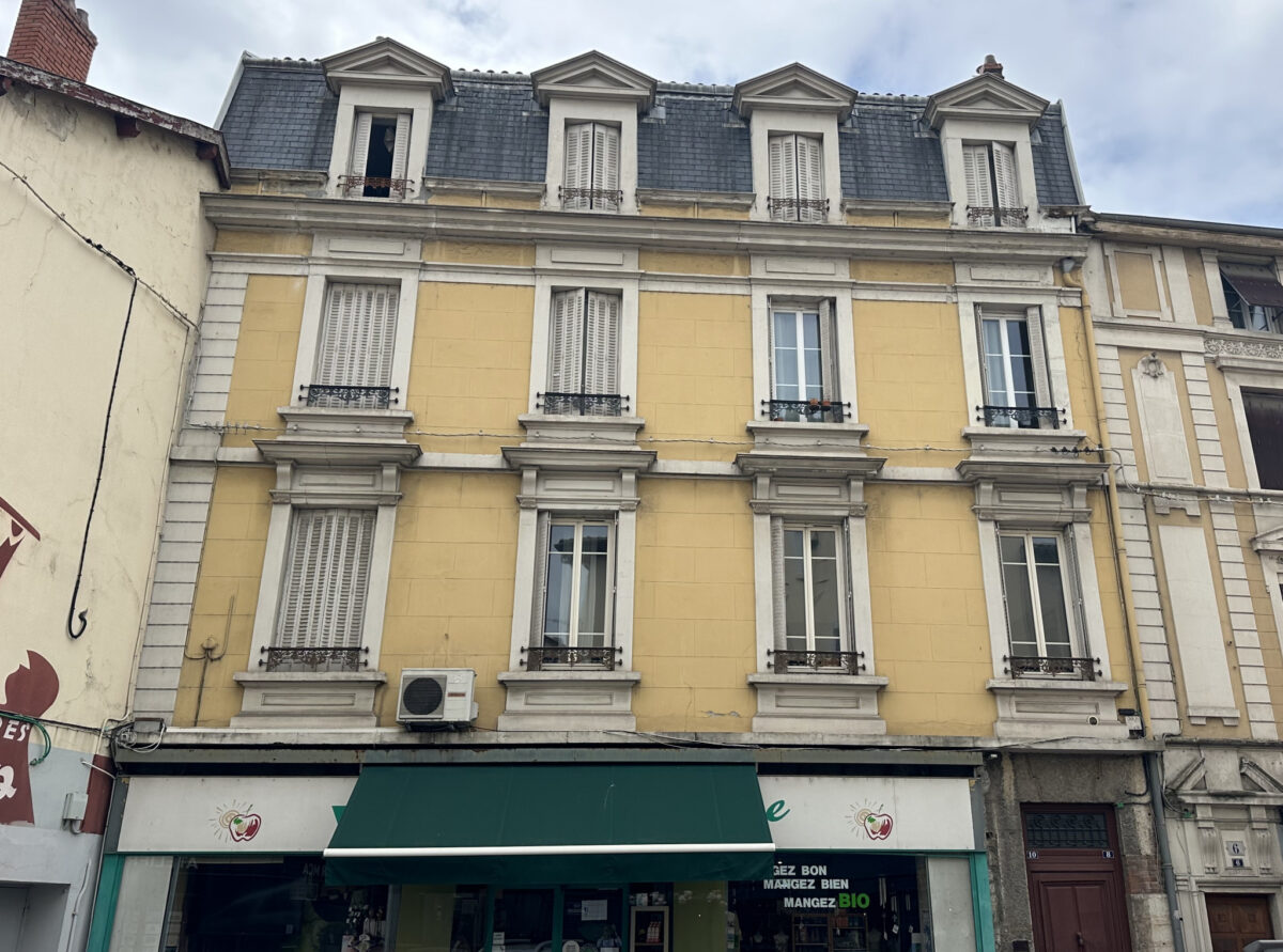 Vente immeuble 265 m² à Vienne 38200